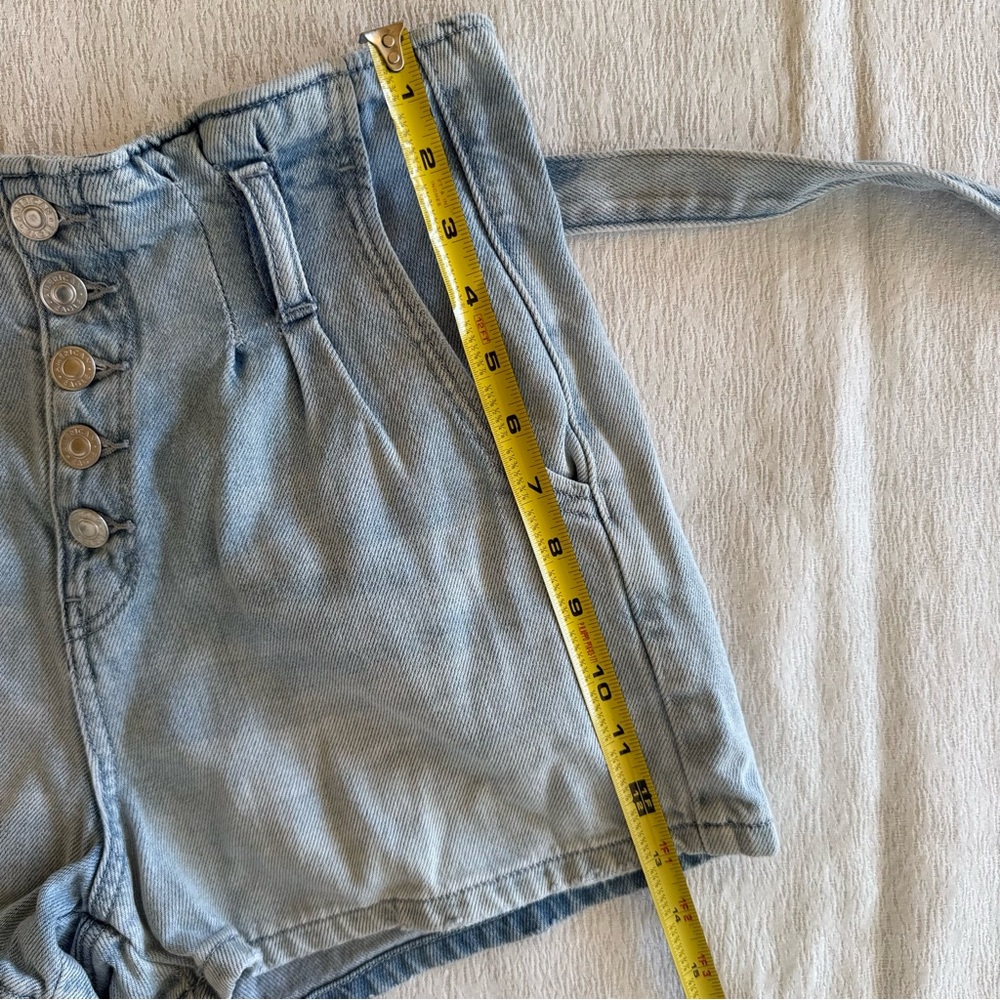 American Eagle Womens Size 2 Blue Denim Paperbag Waist Mom Shorts - Picture 9 of 16